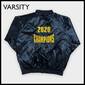 【VARSITY】UCA  CHAMPIONSHIP スタジャン チアリーディング 刺繍ロゴ ワンポイント バックロゴ LARGE US古着