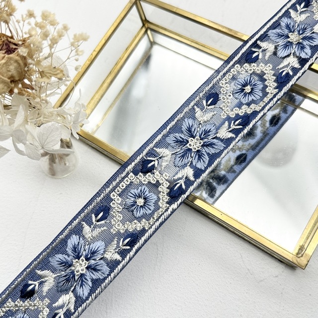 1ロール　パステルフローラル　[ネイビー]インド刺繍リボン　2748-1R