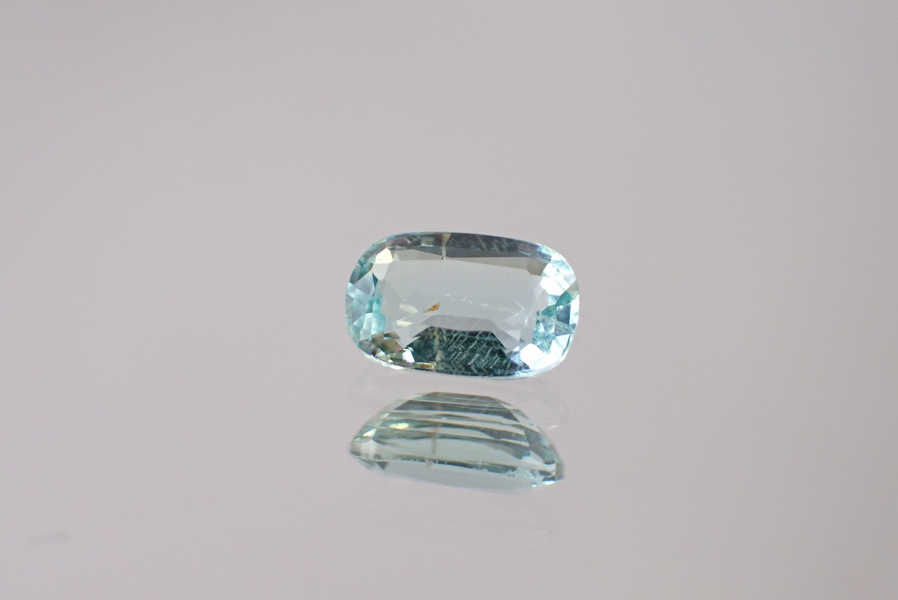 グリーンアクアマリン　1.33ct　[C12-1022]