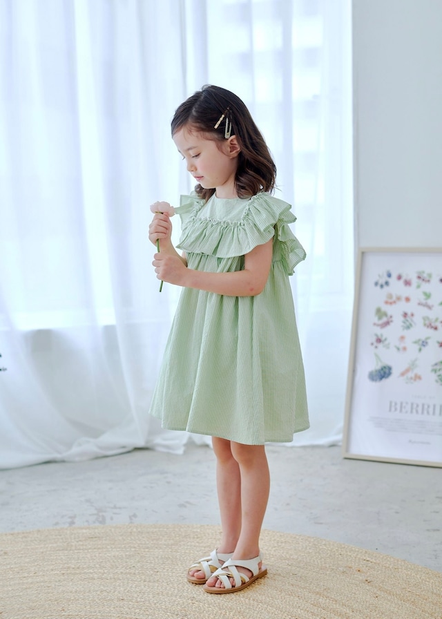 スクエアビッグフリルワンピース〈Green stripe〉