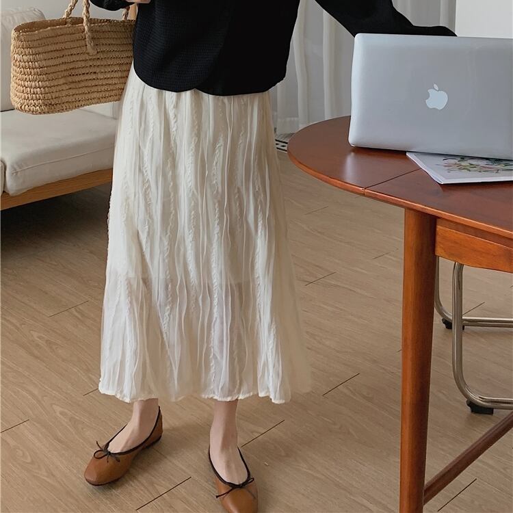 スカート レディース 2色 ロングスカート フレア レース ストライプ 切り替え ミモレ丈 Aライン ウエストゴム かわいい 大人可愛い きれいめ フェミニン おしゃれ お洒落 おとな ナチュラル キュート ガーリー 学生 通学 デート お出かけ 女子会 旅行 ホワイト ブラック 春 夏 秋 冬 10代 20代 30代 韓国 韓国系 着回し 普段使い 重ね着 体型カバー コーデ 韓国ファッション フレンチファッション キュート ワンサイズ 送料無料