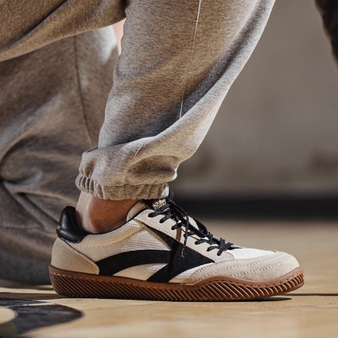 C-CLASS Reprint Low-cut Sneakers ◇H0080