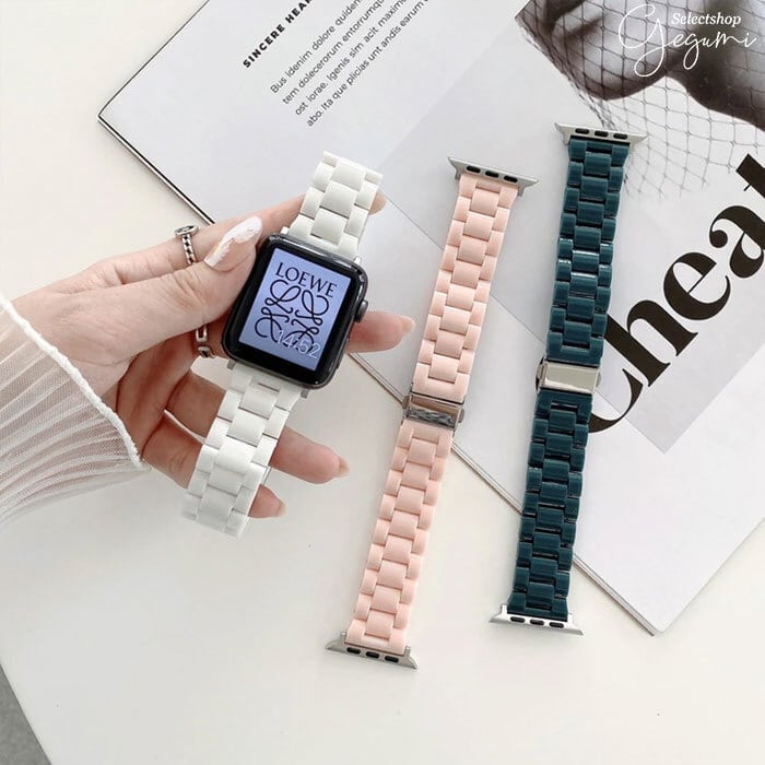 AppleWatch7 GPS 赤 箱付き ベルト2色付き！