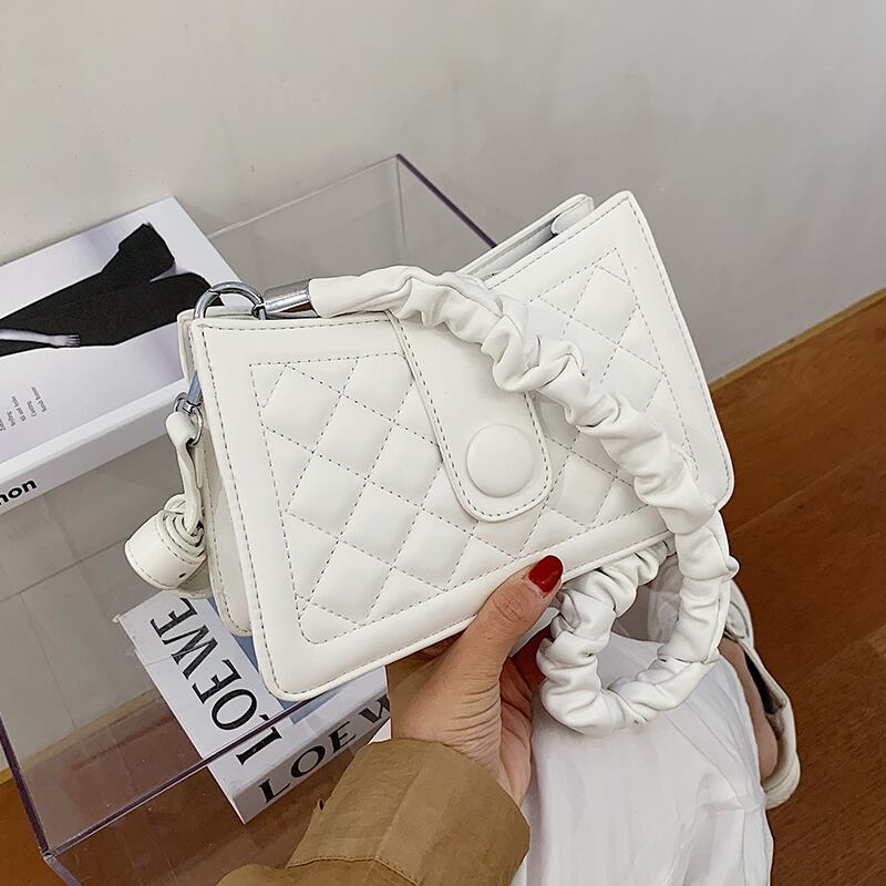 バッグ夏の小さなバッグ2020新しいトレンディネット赤いファッションワンショルダーメッセンジャーバッグバージョンのワイルドダイヤモンド脇の下バッグ Tiancai_Wing_Bag8425968