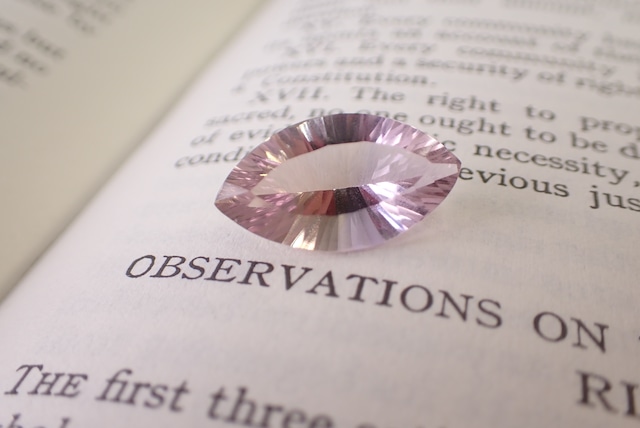 アメトリン(コンケーブカット)　7.33ct　[C6‐320]