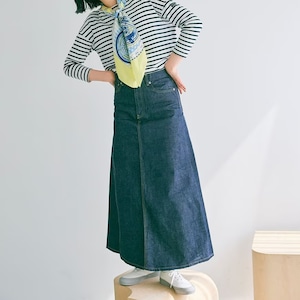 NARROW SKIRT（BLUE）デニムスカート