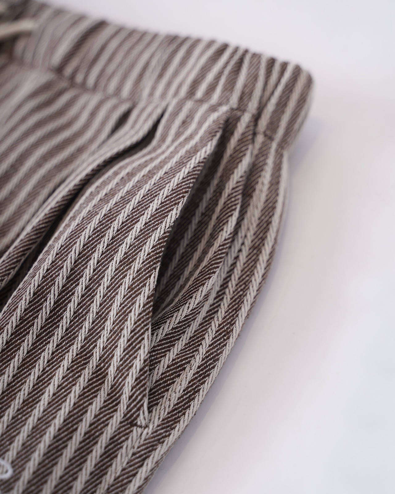 【#Re:room】STRIPE WIDE TUCK PANTS［REP314］