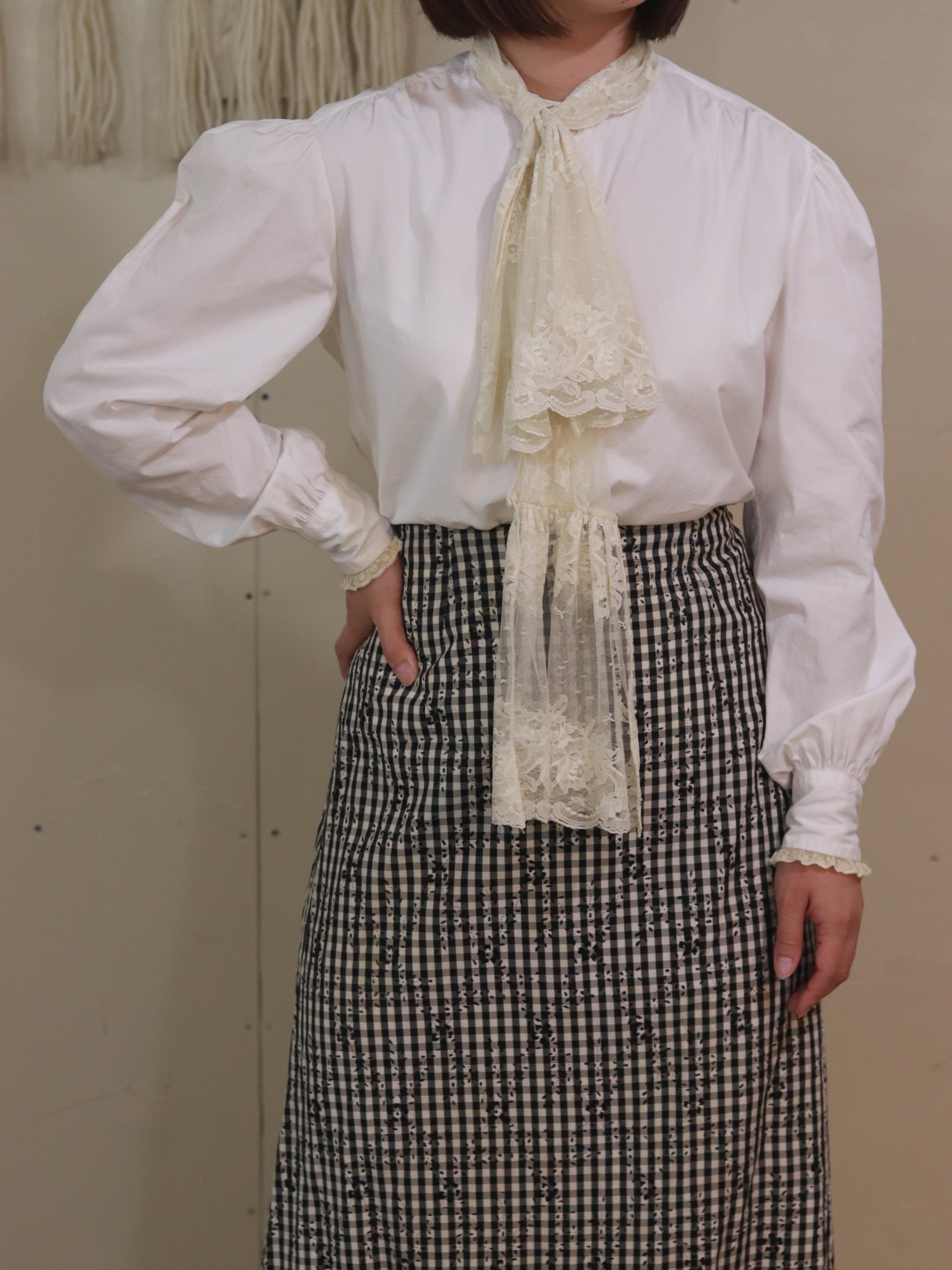 COTTON LACE TIE BLOUSE