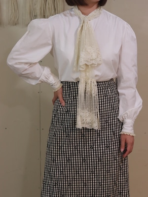 COTTON LACE TIE BLOUSE
