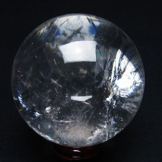 水晶 丸玉 虹入り 56mm スフィア 置物 水晶玉 一点物 151-8836
