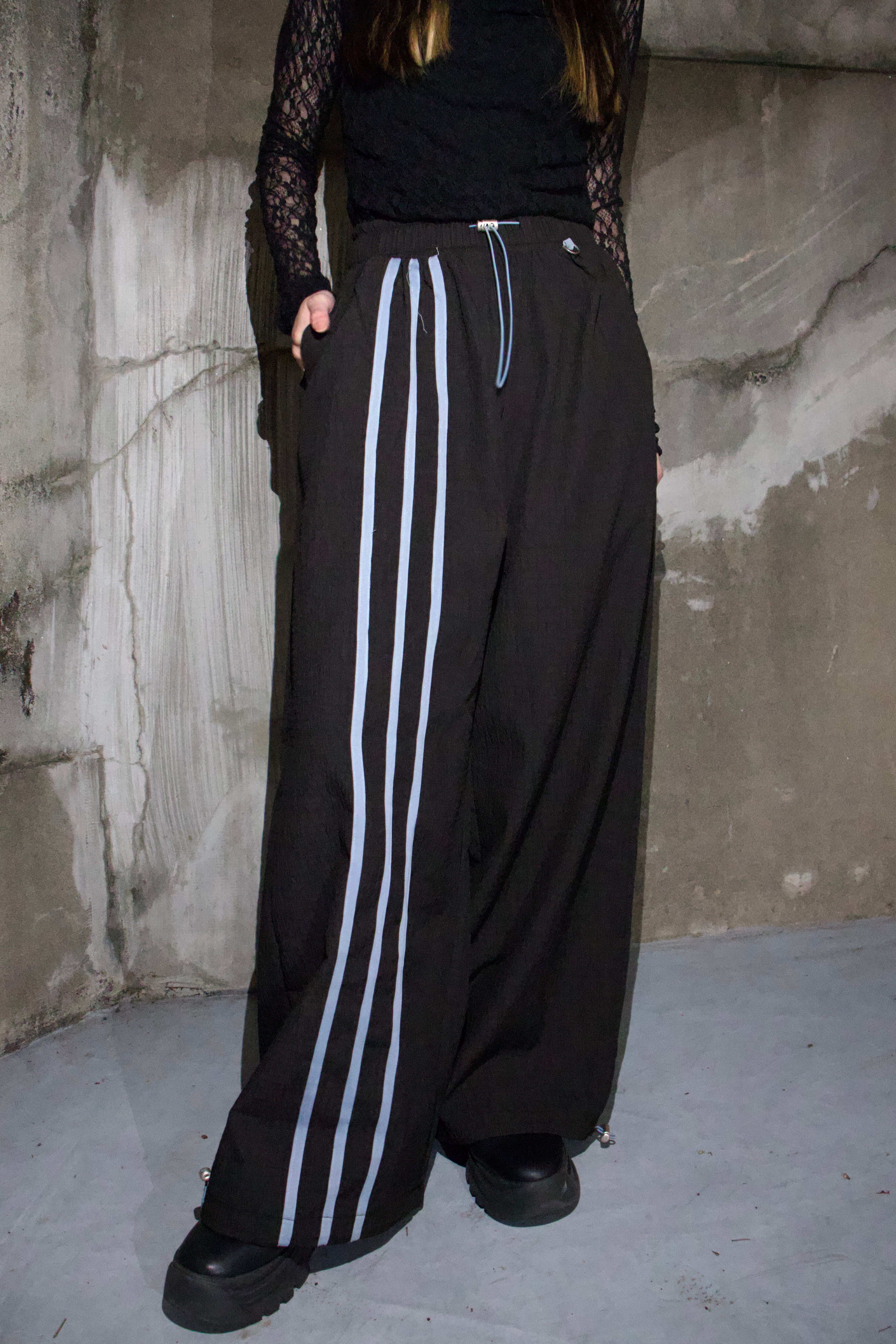 Track wide pants black | semeul