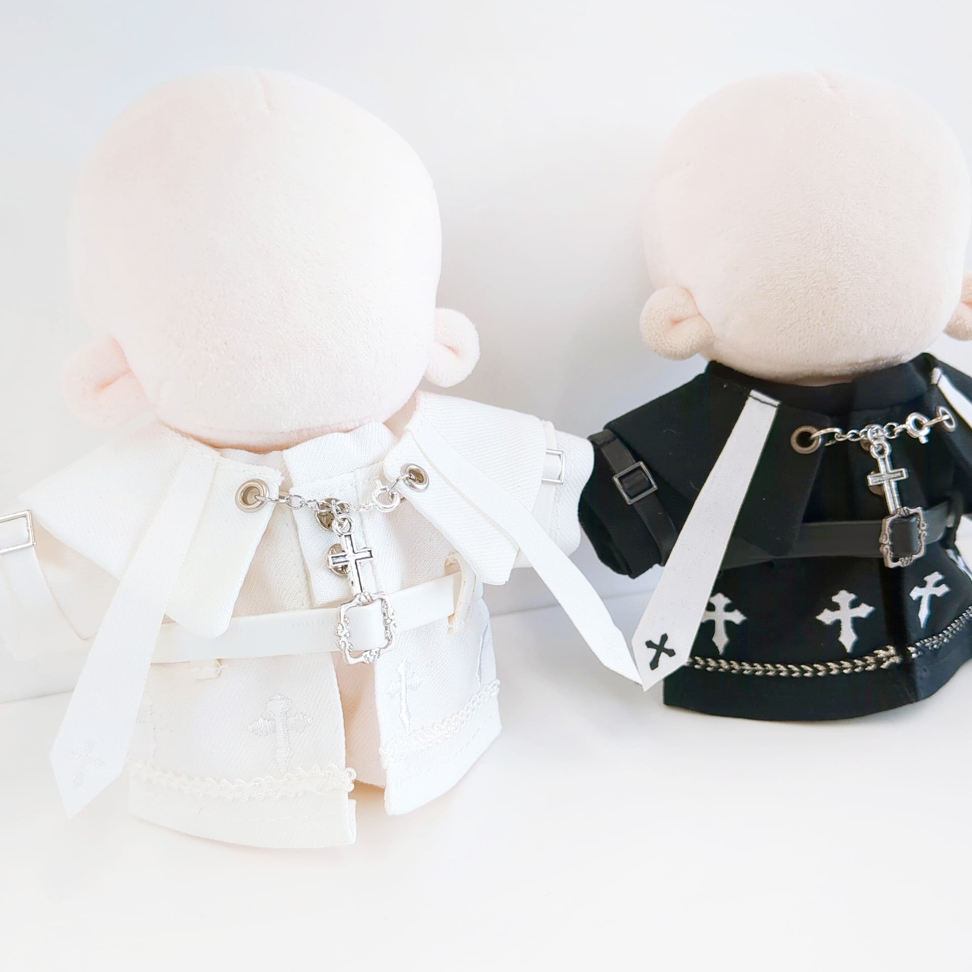 バトラーぬい服 2J-1491【10cm】黒衣の神父服 | Little Closet │ ぬい服・ぬい活の通販