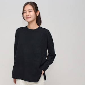 【ふわモチ素材】 着回し抜群ラウンドネックトップス ‐ LEVK-25446 ブラック ‐