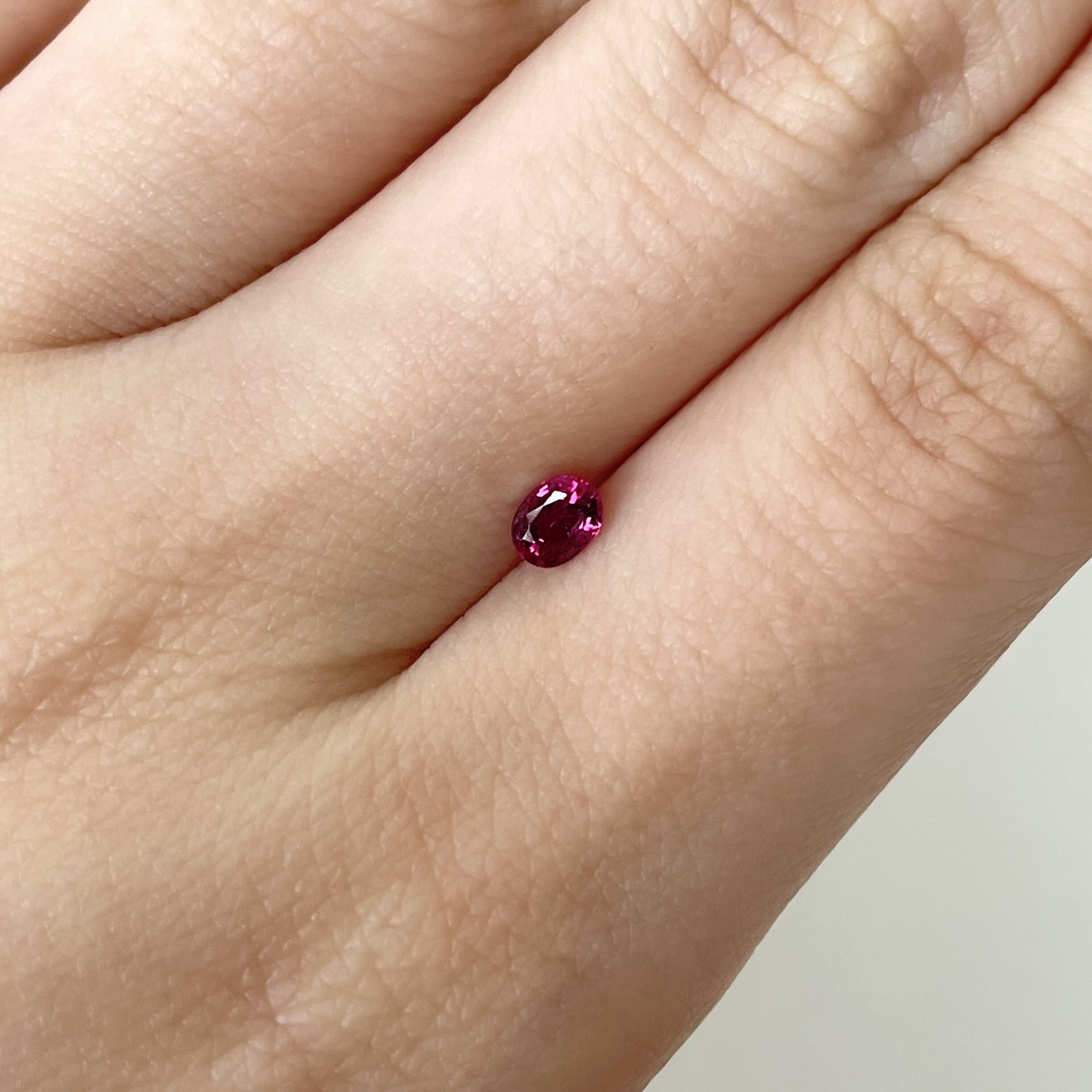 非加熱】ピジョンブラッド ルビー(マダガスカル産) 0.277ct【鑑別書