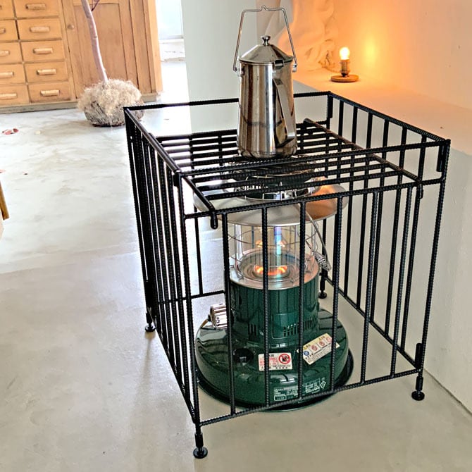 Mサイズ】コンパクト収納式 ストーブガード 対流式 トヨトミ