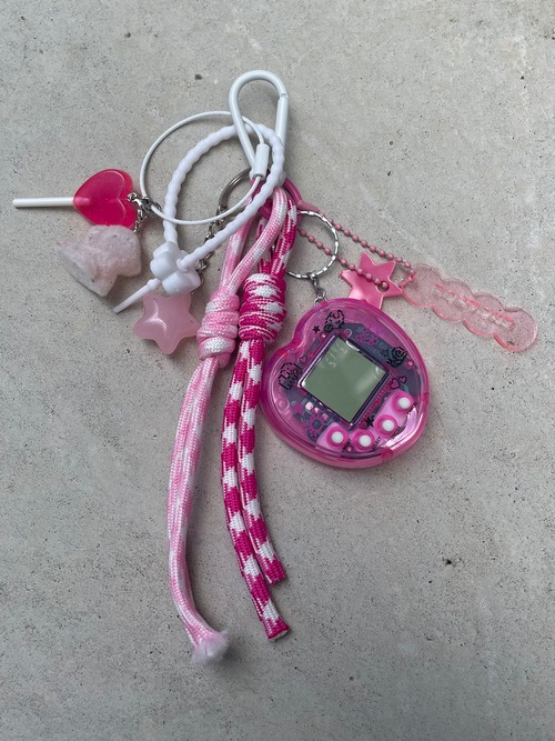 "POPTONE" key charm