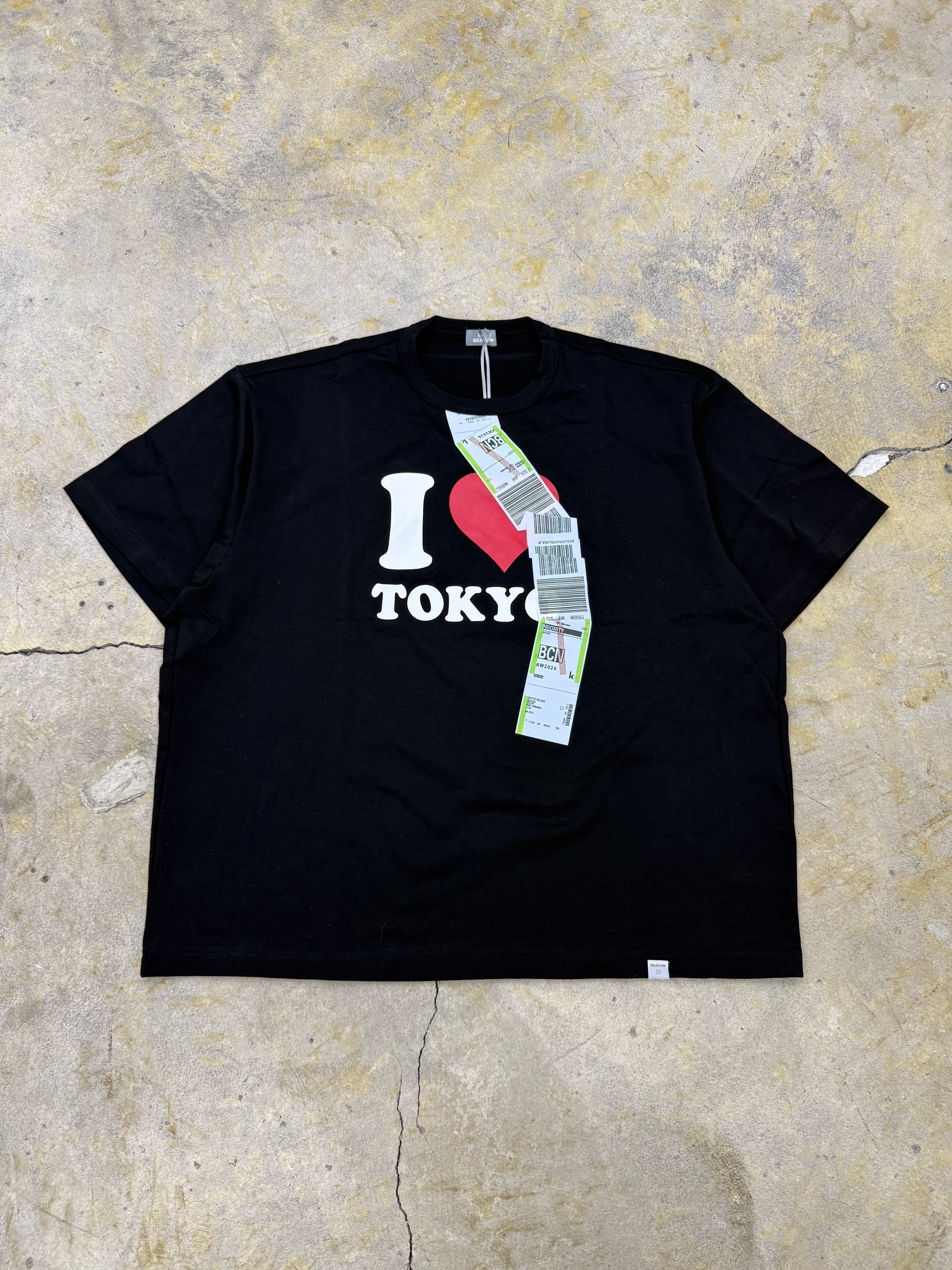 SHORT SLEEVE | HOWDAY