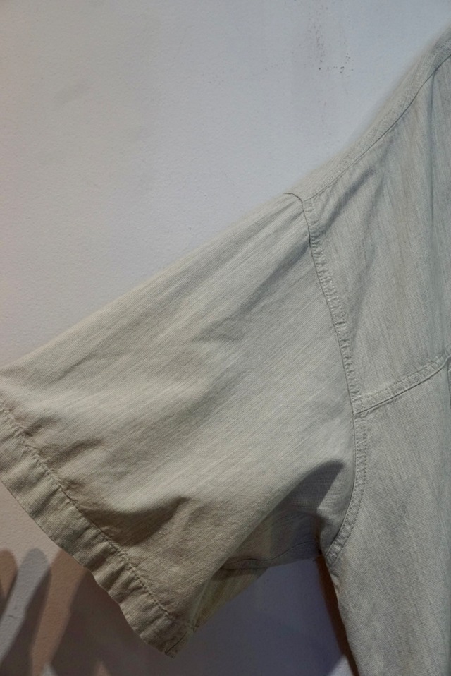 unknown s/s  pullover shirt