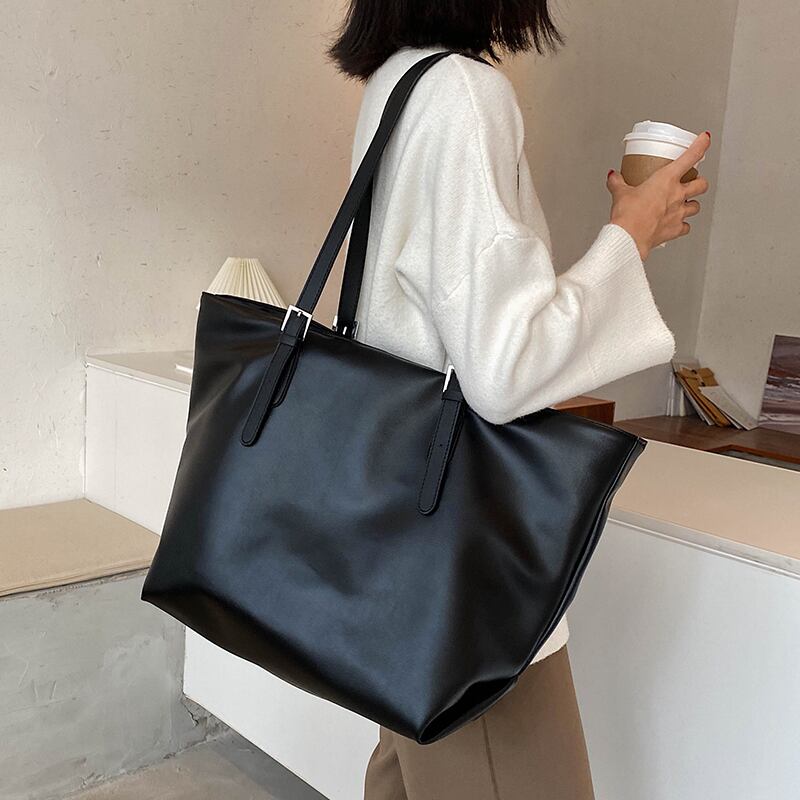 シンプルな大容量バッグハンドバッグ2020新しいトレンディなファッションネットレッドショルダーバッグバージョンのワイルドポータブルトートバッグ Tiancai_Wing_Bag67969978837