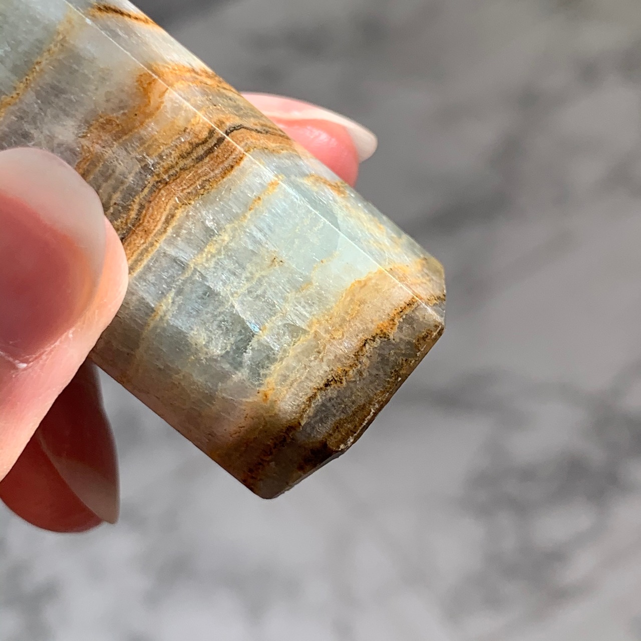 ブルーオニキスタワー＊ポイント＊天然石インテリア＊T32