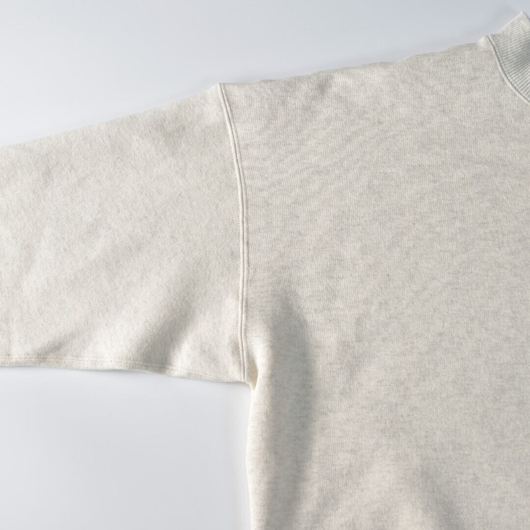 Manual Alphabet マニュアルアルファベット AZUMA 起毛モックネックスウェット・オートミール【メンズ】旧式の編機を使った裏起毛生地が使われています。【送料無料】