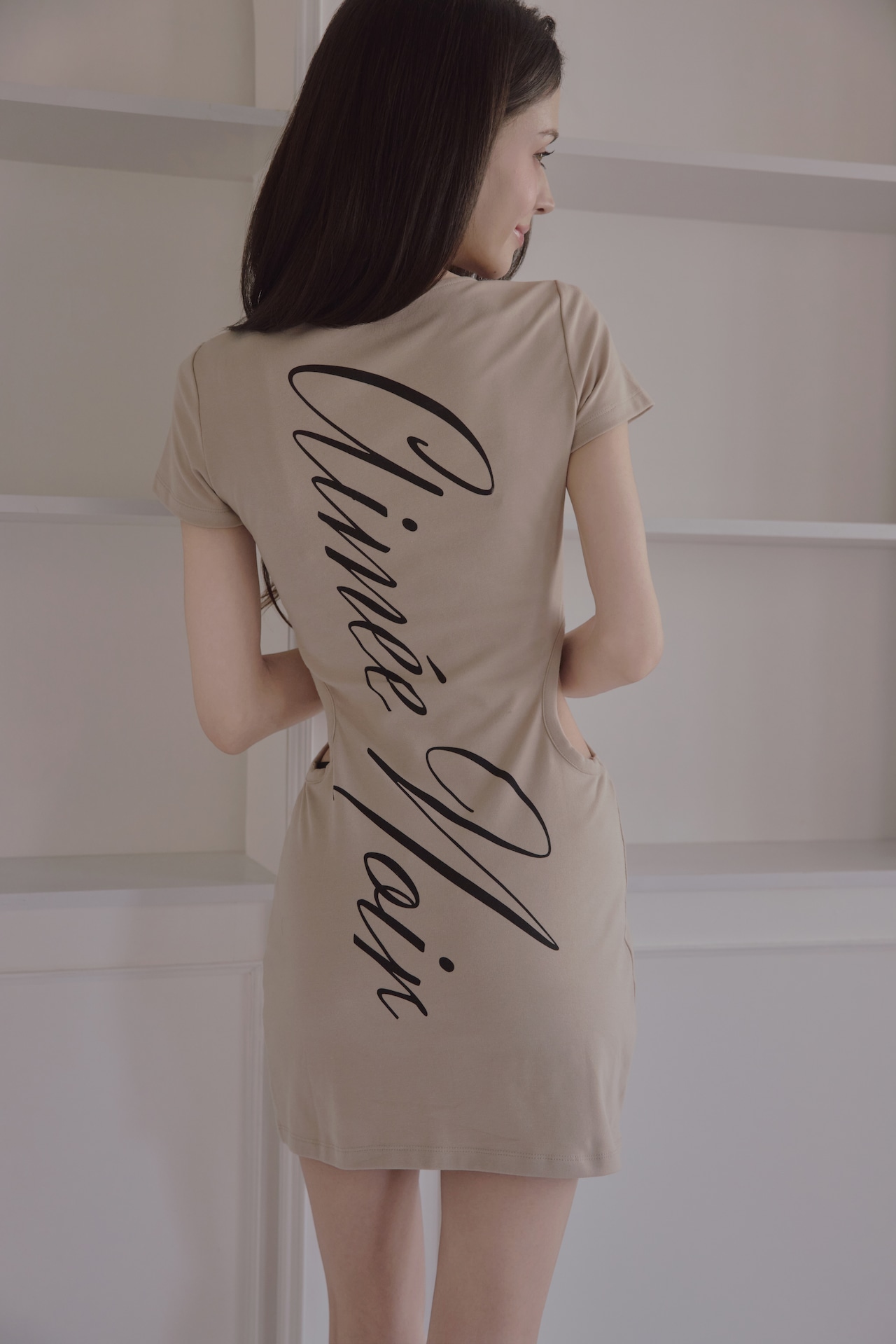 Back logo dress