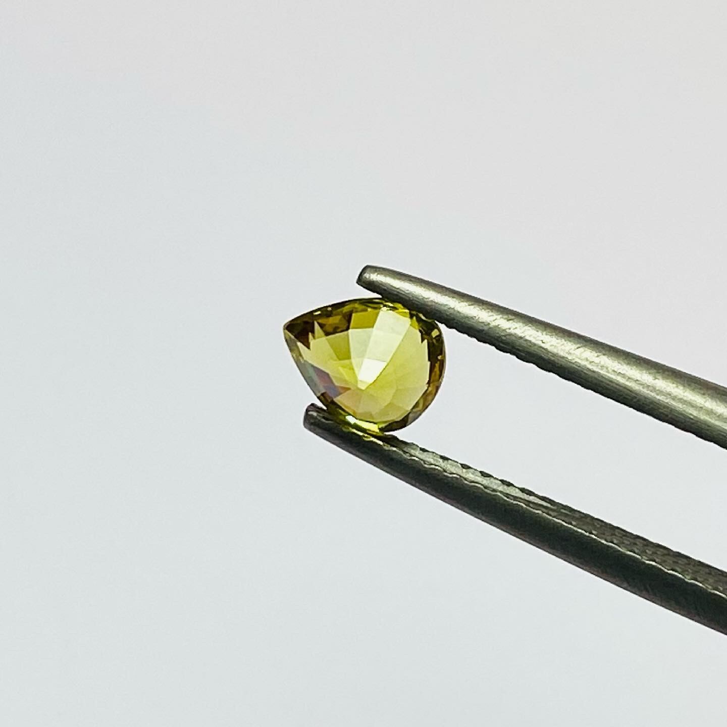 キラキラネオンカラーのマリガーネット2