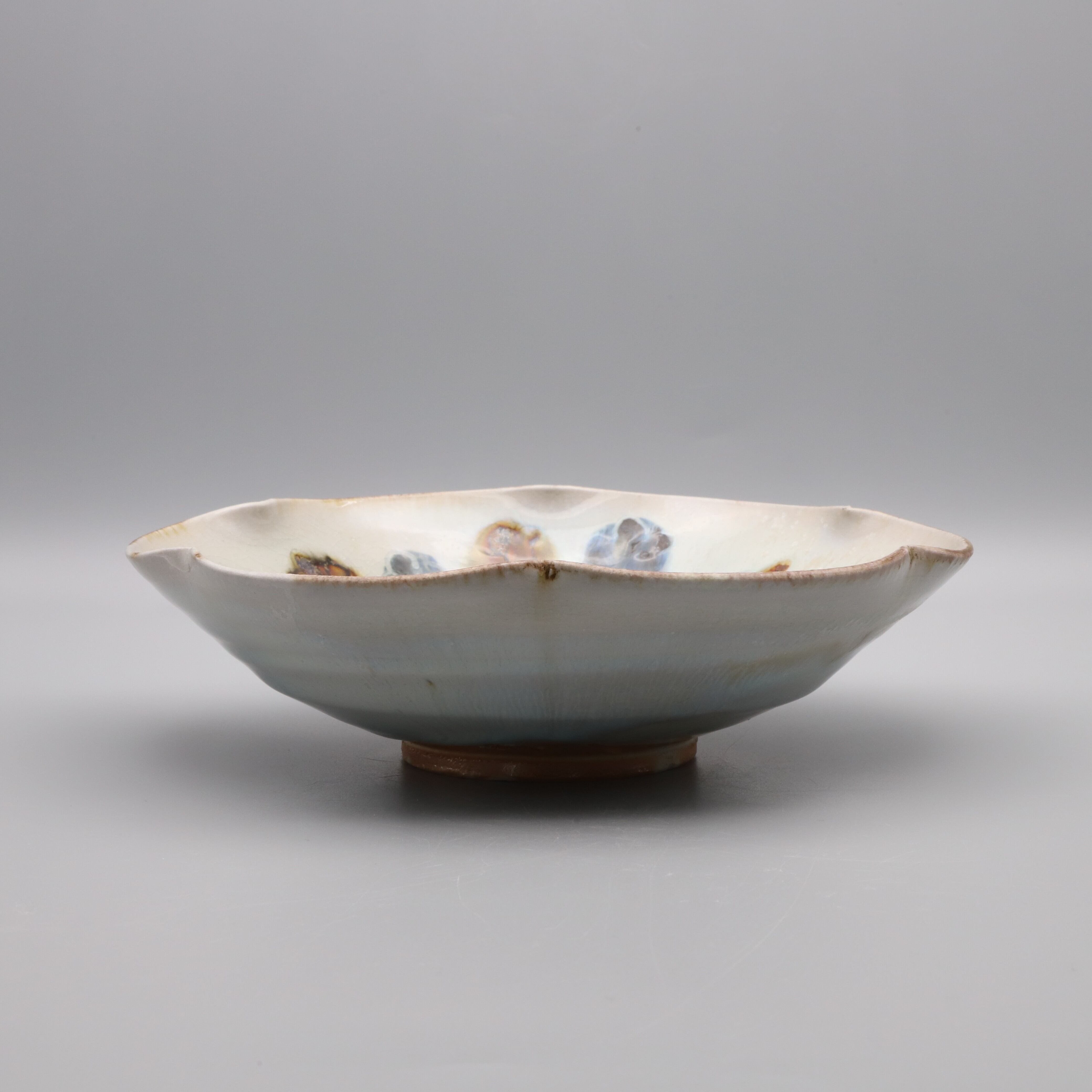 光藤 佐 穴窯焼成 鉄絵線刻輪花鉢6寸 Tasuku Mitsufuji, Rinka bowl