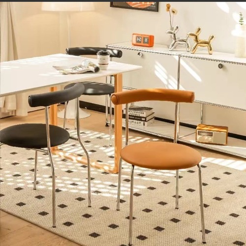 チェア イス 椅子 北欧モダン 背もたれ 軽量 高級感 クリームスタイル ダイニング 寝室 リビング 一人暮らし デスクチェア ミニマリスト ブラック ホワイト ブラウン オフホワイト