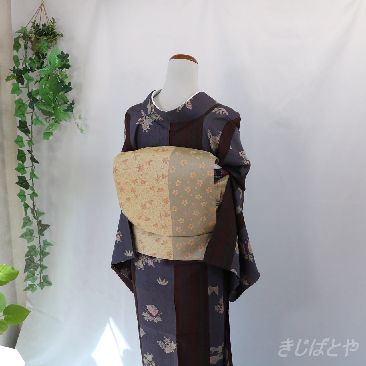 正絹紬 葡萄鼠の縞の単衣 | きじばとや