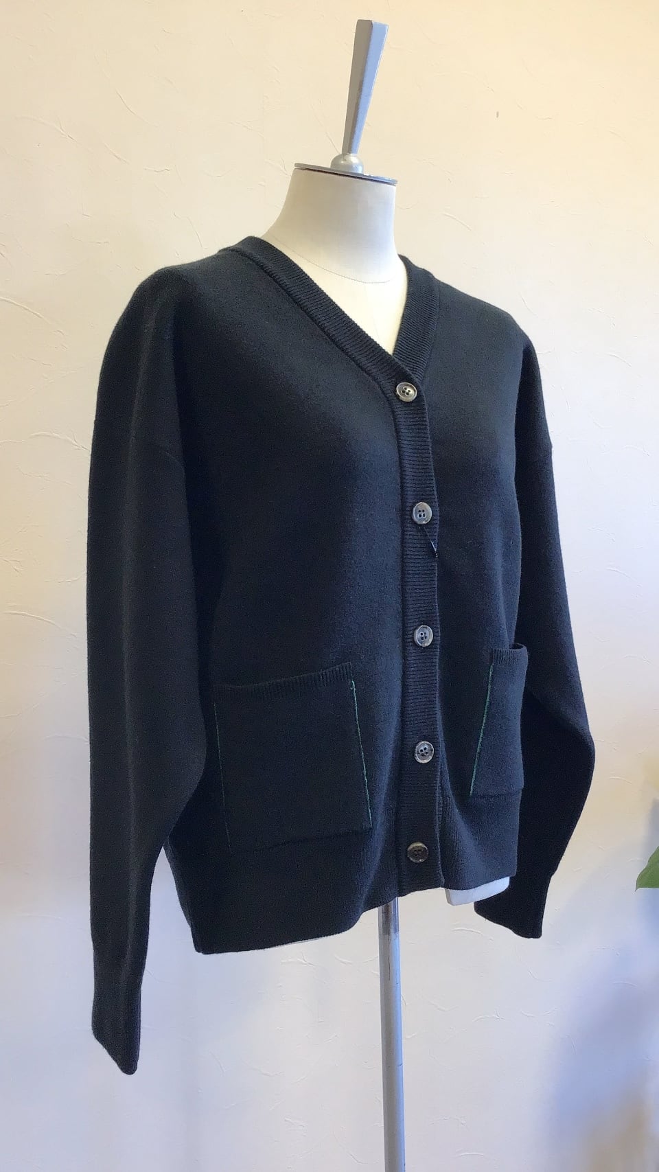 QTUME リバーシブルカーディガン 452-25554 ブラック グリーン 9号  