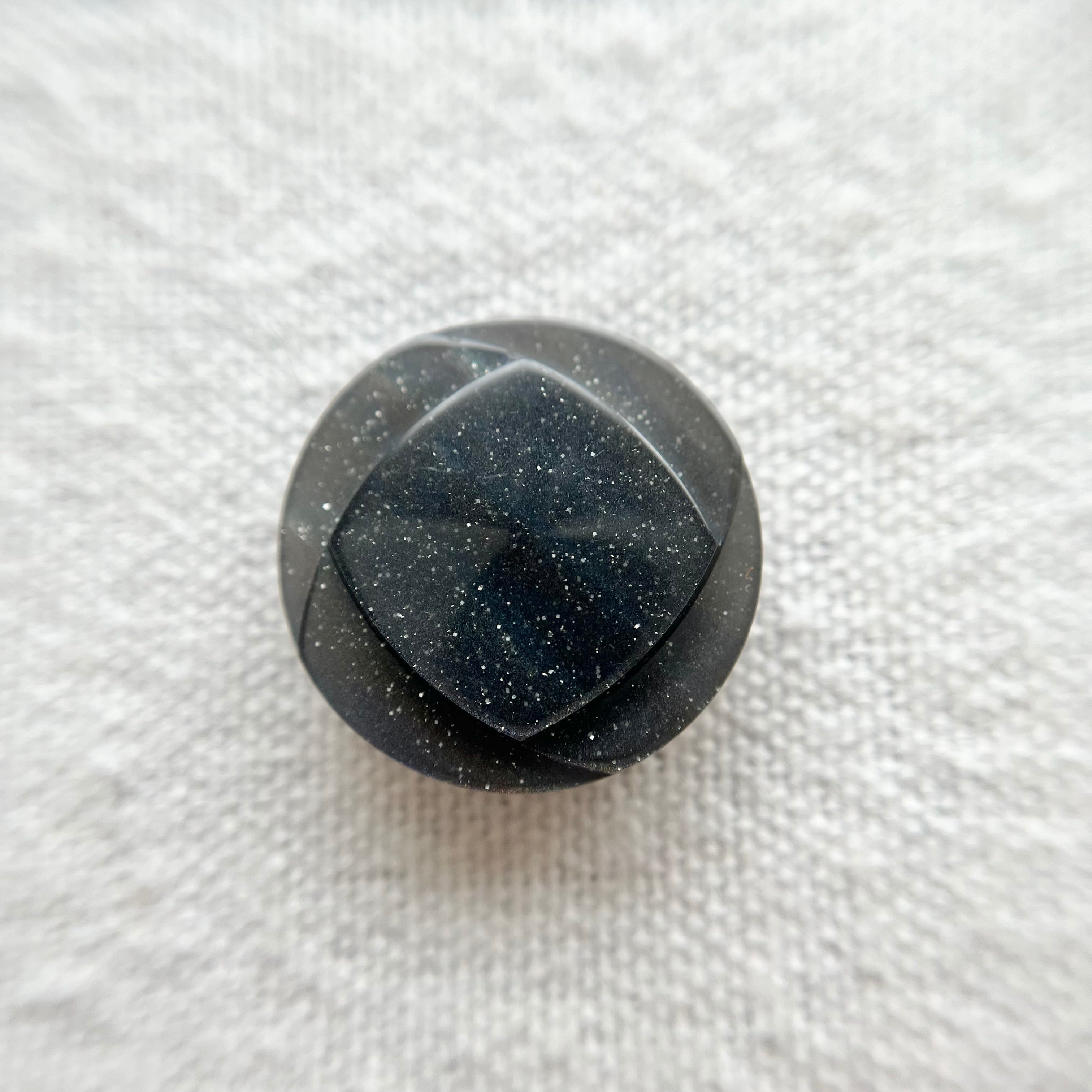 グリッターブラック スクエアフェイス 20mm