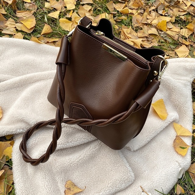 スタイルレッド メッセンジャーバッグ Tiancai_Wing_Bag93156257583