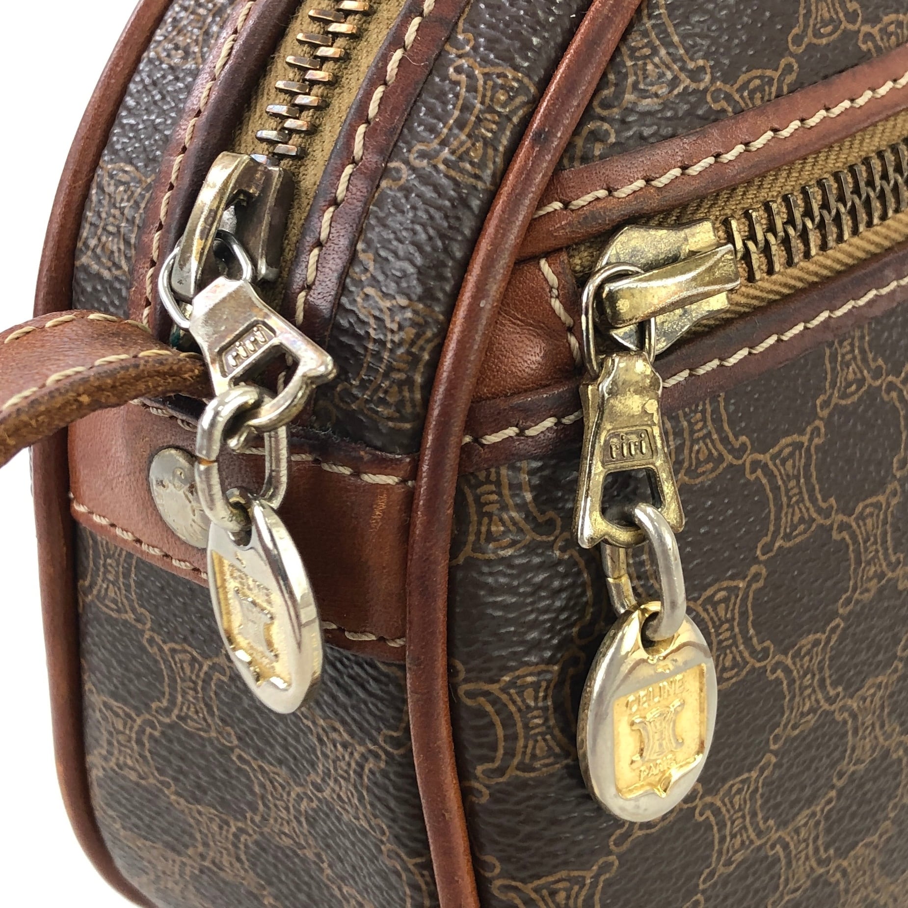 CELINE セリーヌ マカダム ブラゾン型押し ラウンド ショルダー CELINE セリーヌ マカダム ブラゾン型押し ラウンド ショルダー