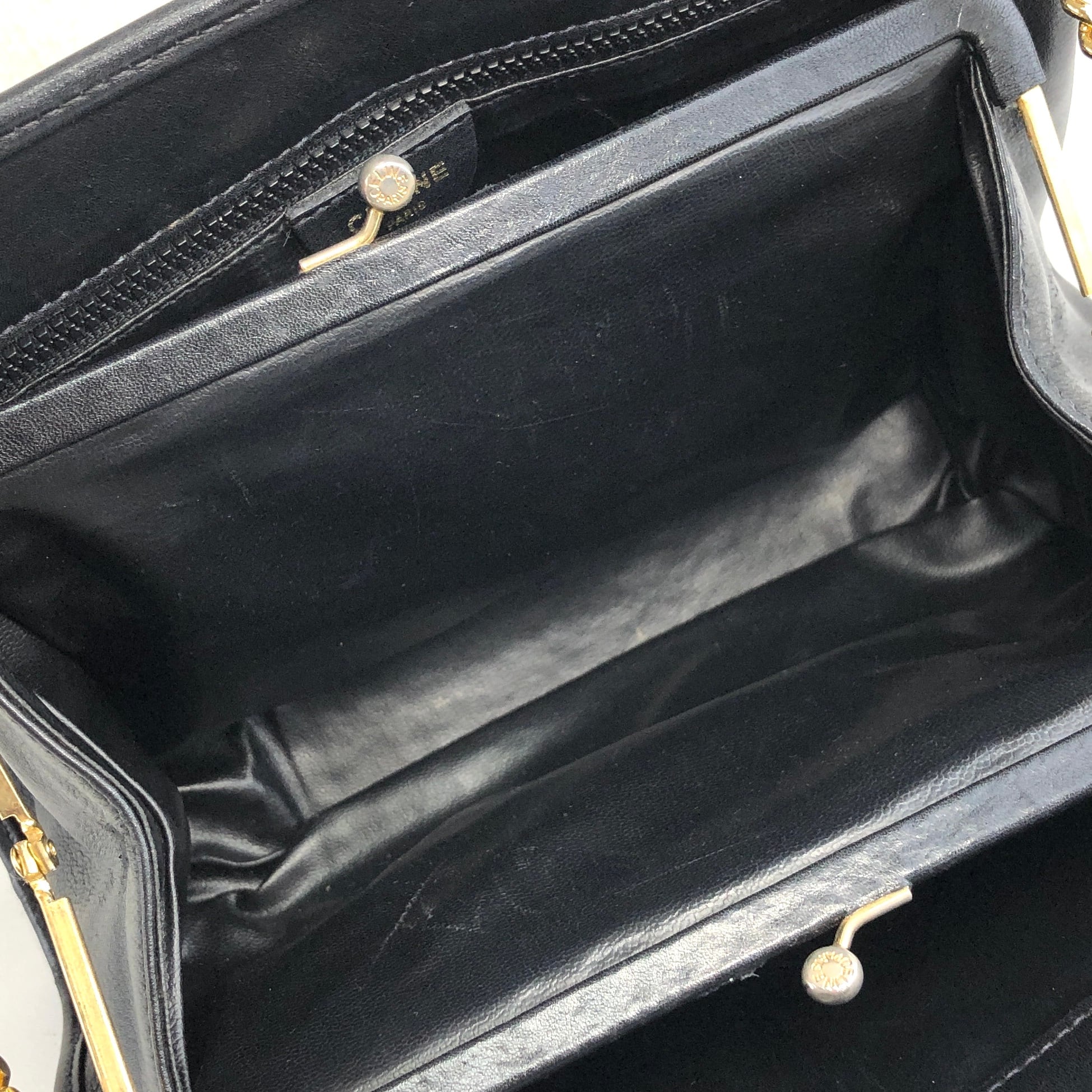 CELINE セリーヌ ショルダーバッグ ブラック ブラゾン型押し レザー