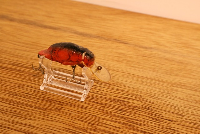 CORMORAN (コーモラン) / ダイブクレイフィッシュ (レッド、リップ刻印なし)