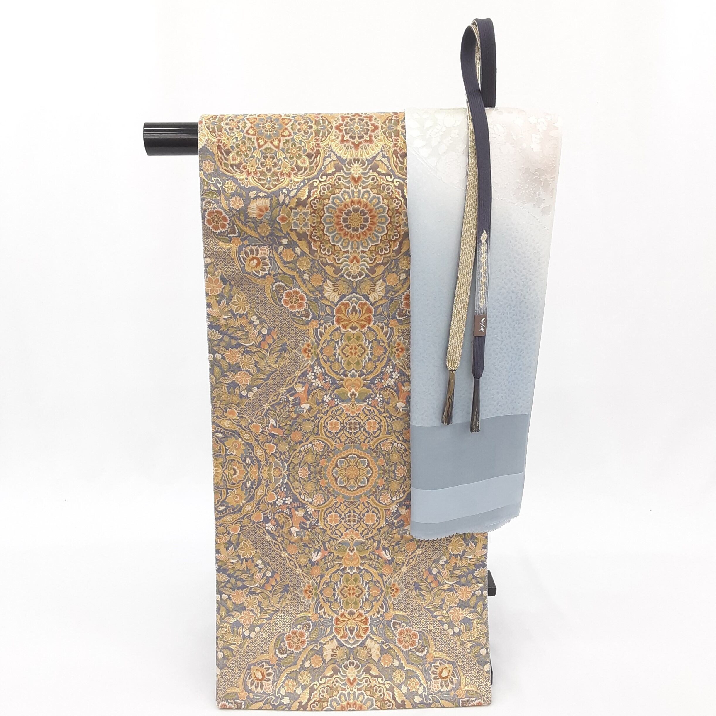 西陣袋帯 紫地華紋 正倉院更紗 【新品】【仕立て上がり】【送料無料】