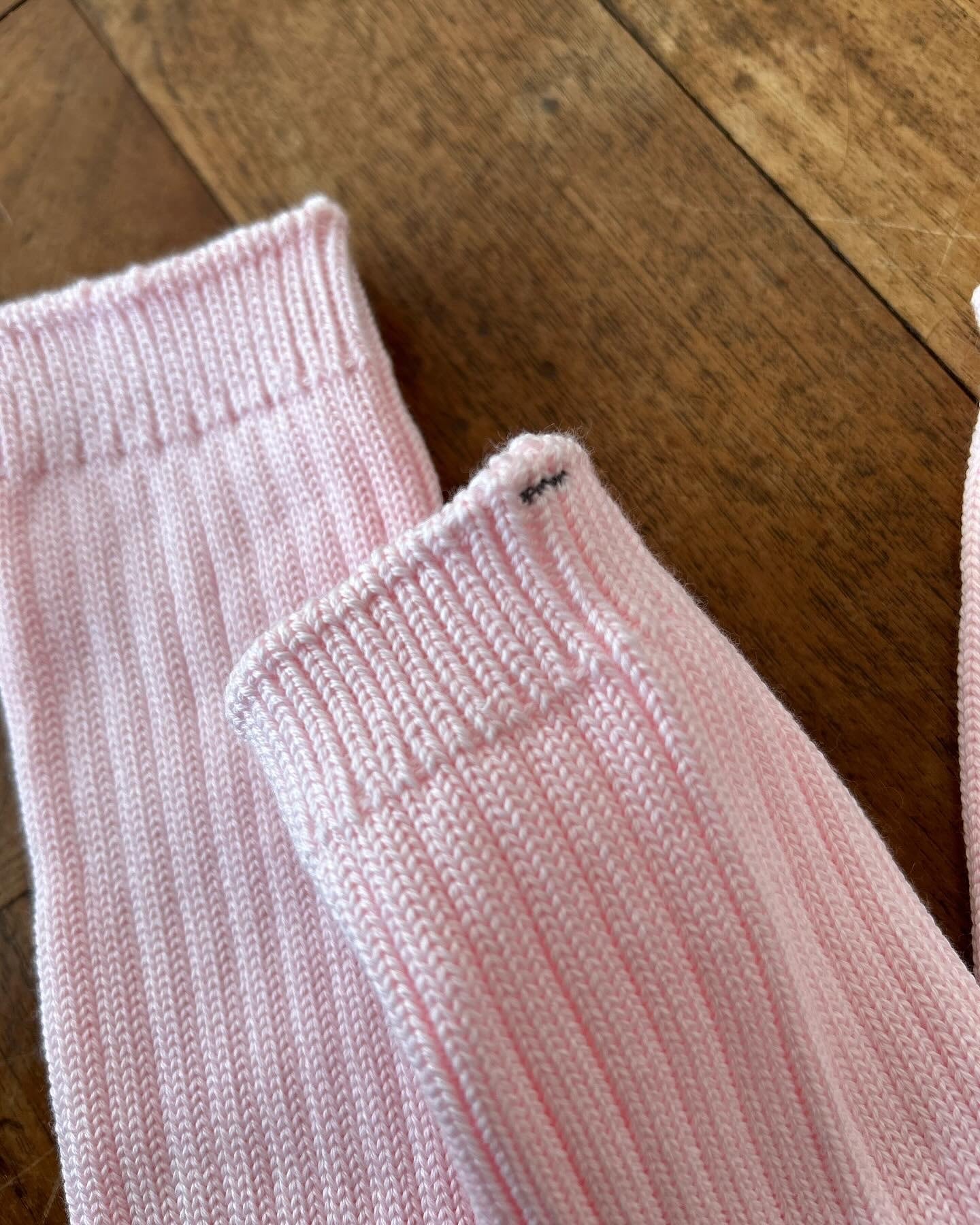 限定カラー サクラピンク:大人のリブソックス | HOKOS