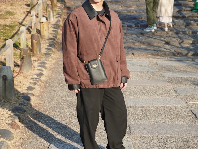 Tasca　スマホショルダーバッグ