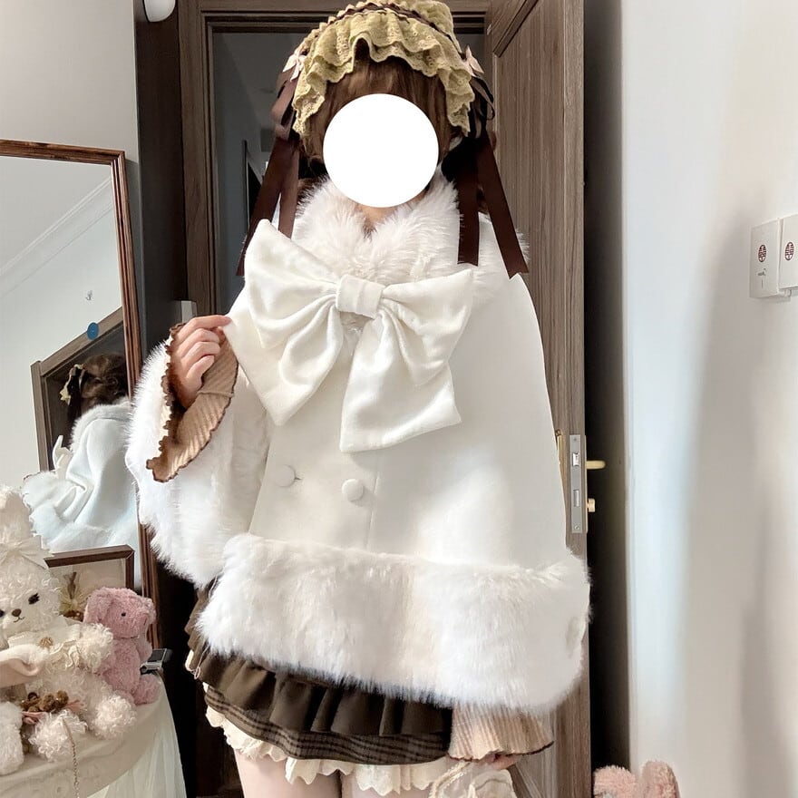 ファー付きリボンケープ風 ロリィタコート｜白ロリ・甘ロリ対応 冬