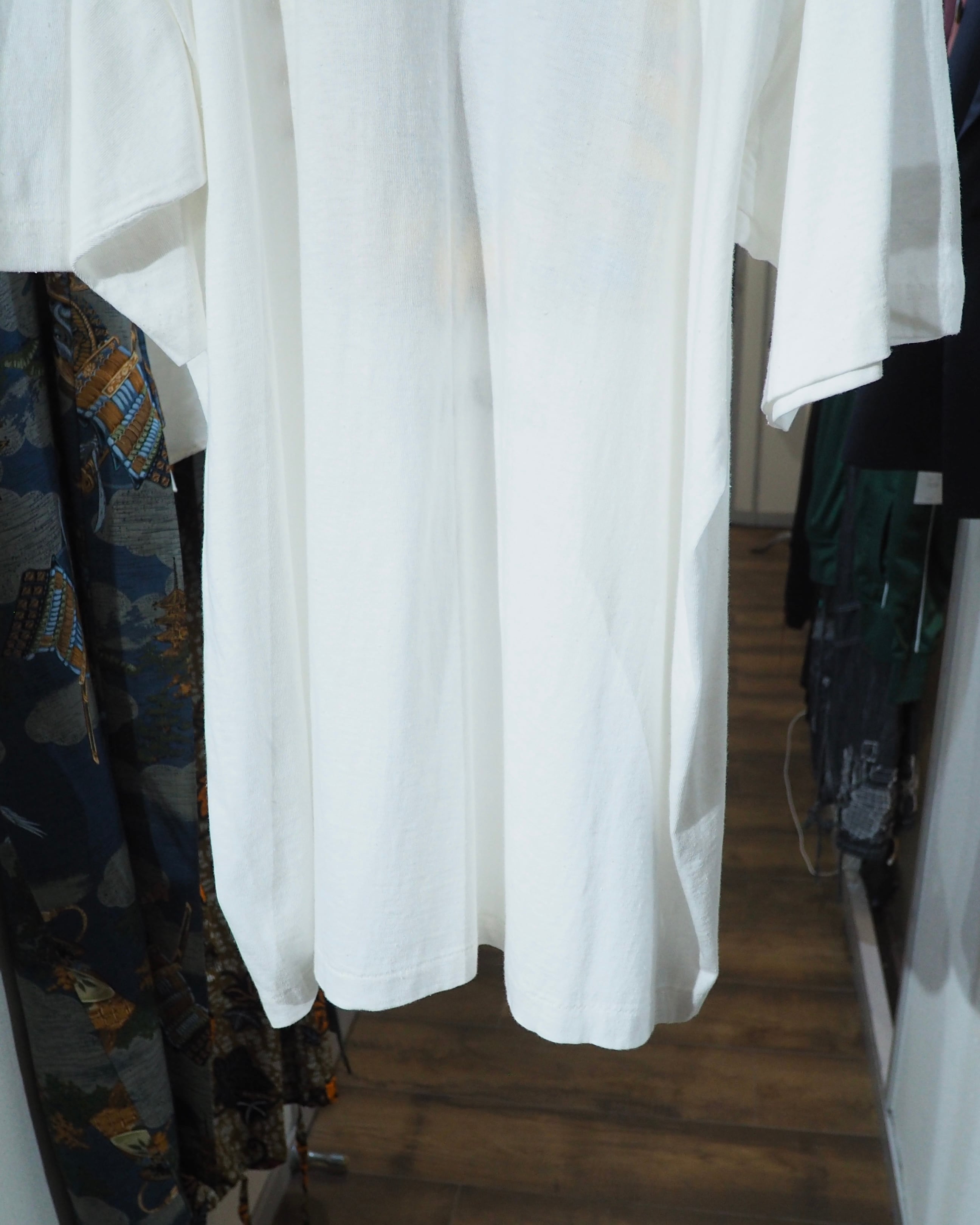 1990s ” 向日葵 ” Beautiful Sunflower printed vintage White SS Tee