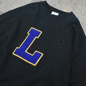 custom lettered wappen sweat