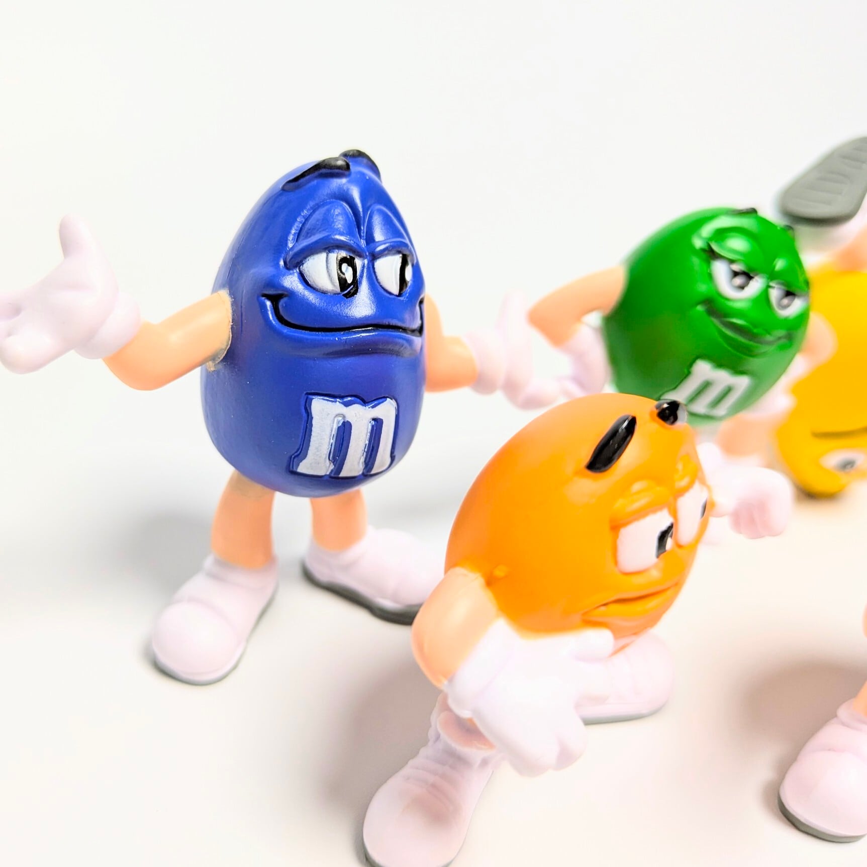 ♧【m&m's（エムアンドエムズ） PVC ミニフィギュア5体SET