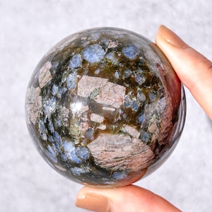ケセラストーン スフィア ✳︎ Que Sera Stone ✳︎ 天然石