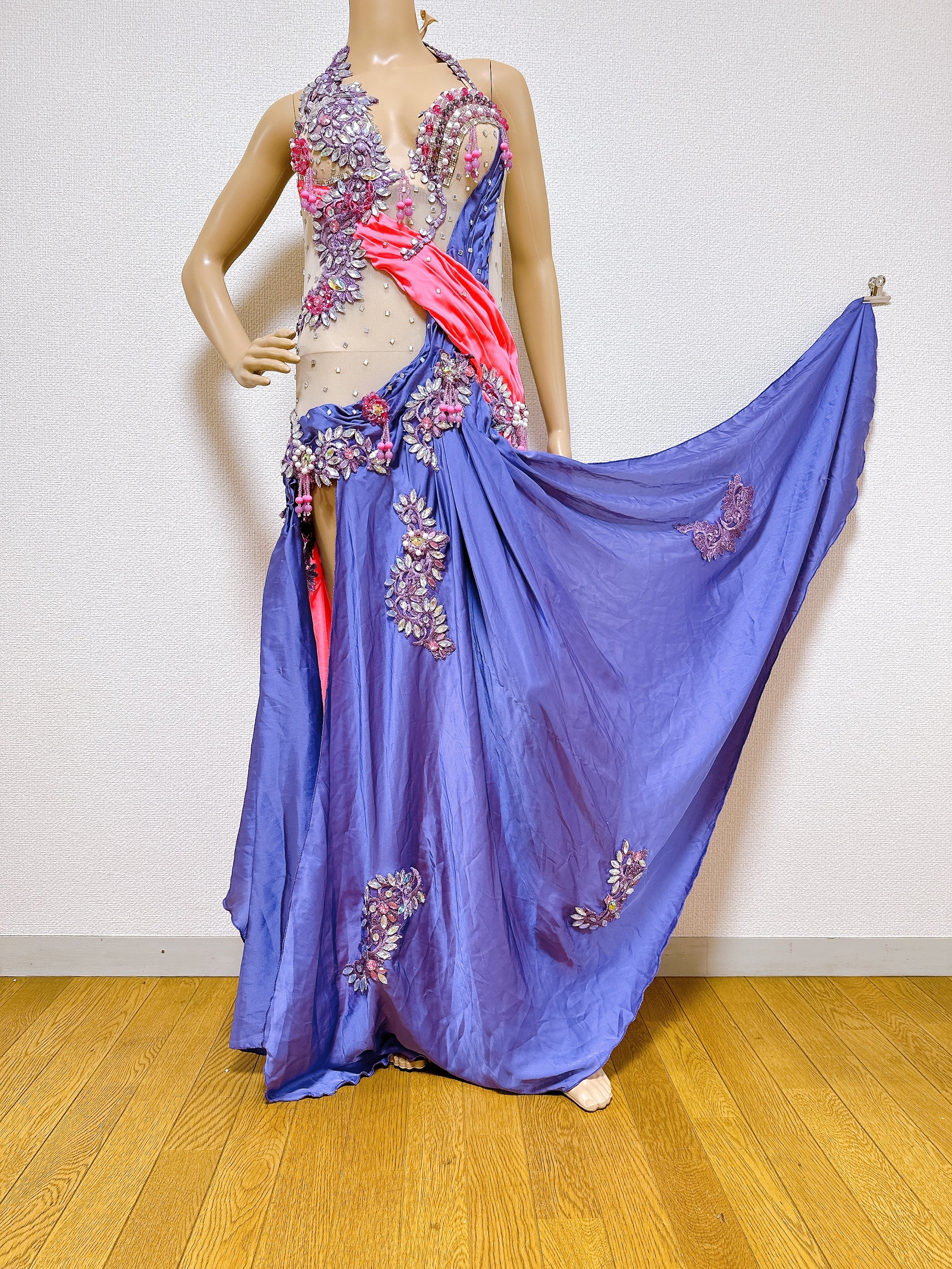 ベリーダンス衣装 エジプト製 デザイナーモナリザ