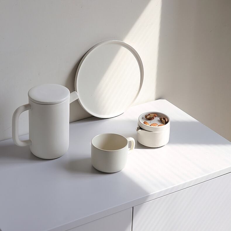 ホワイトテーブルウェアセット