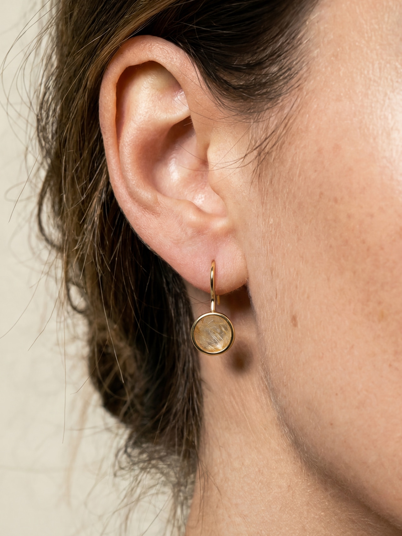 S925 ROUND STONE PIERCE -GOLD RUTILE QUARTZ-