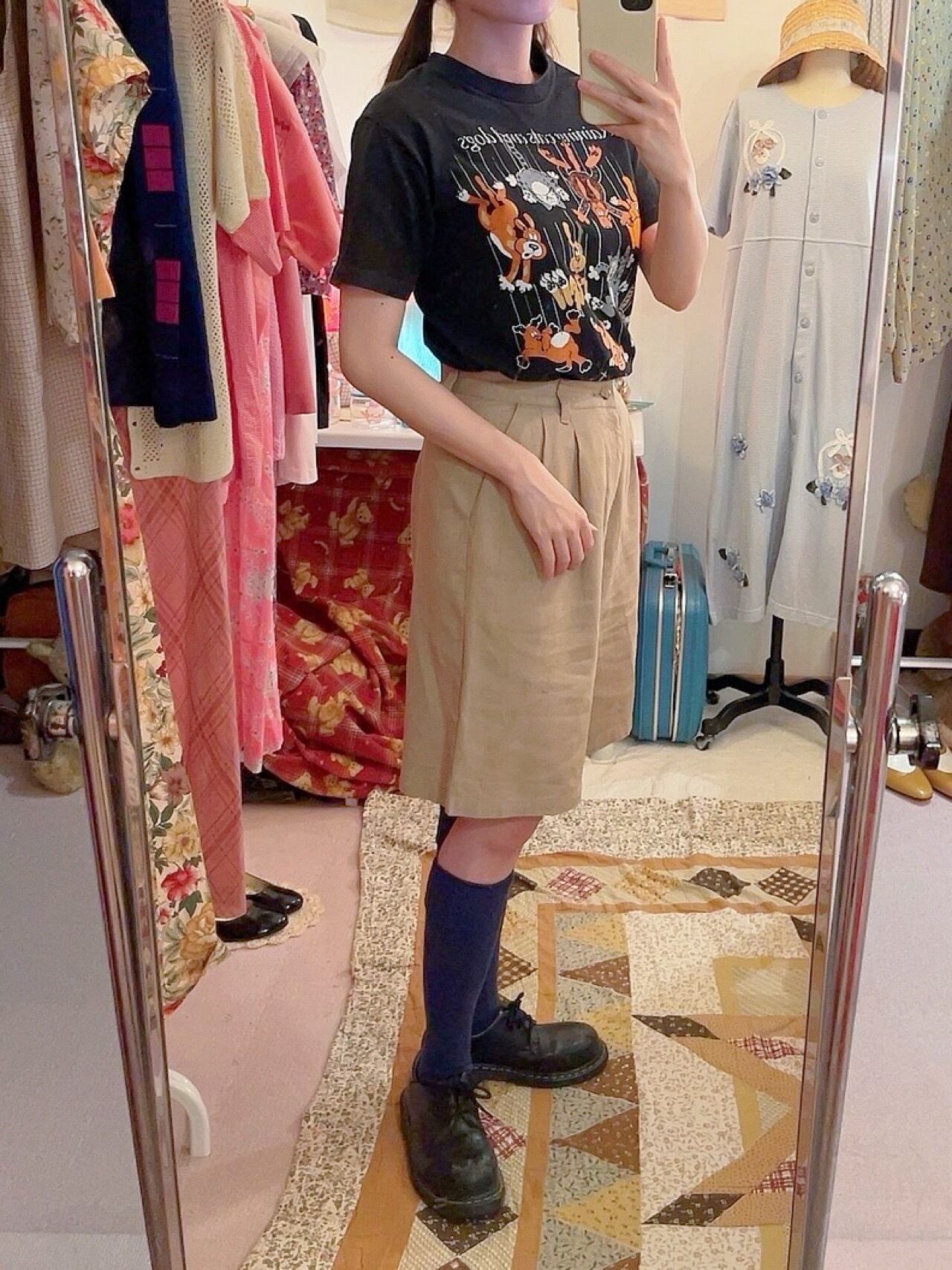 linen beige tuck half pants