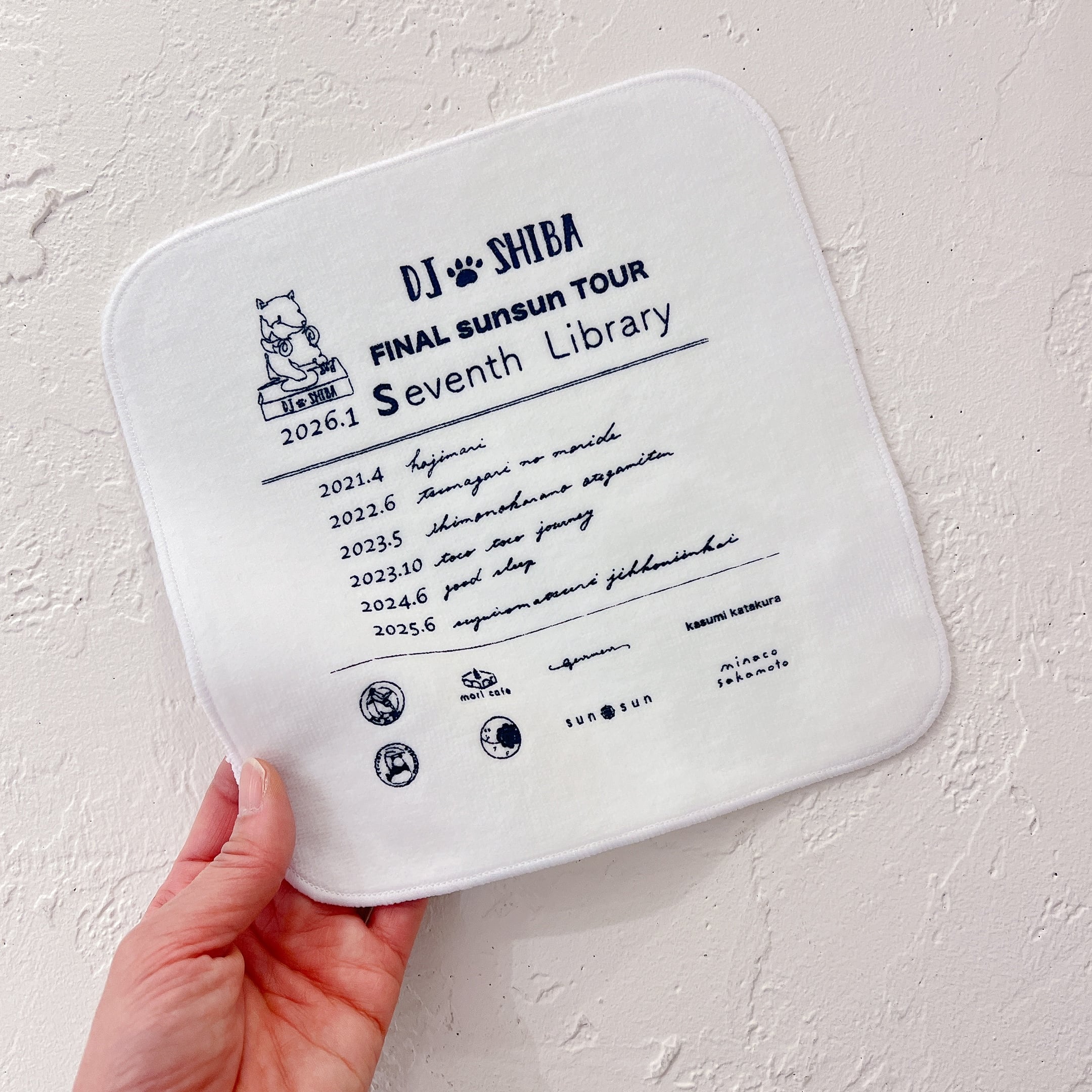 【minaco sakamoto】ハンドタオル(DJ SHIBA)