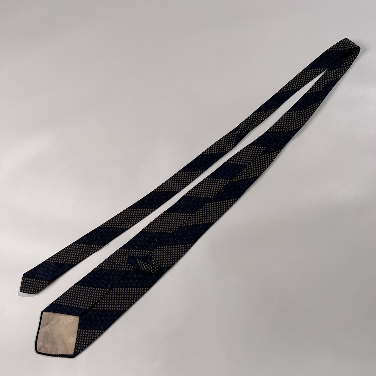 イタリア製 Paul Stuart ポールスチュアート レジメンタル シルク ネクタイ /ネイビー系/シルク100%